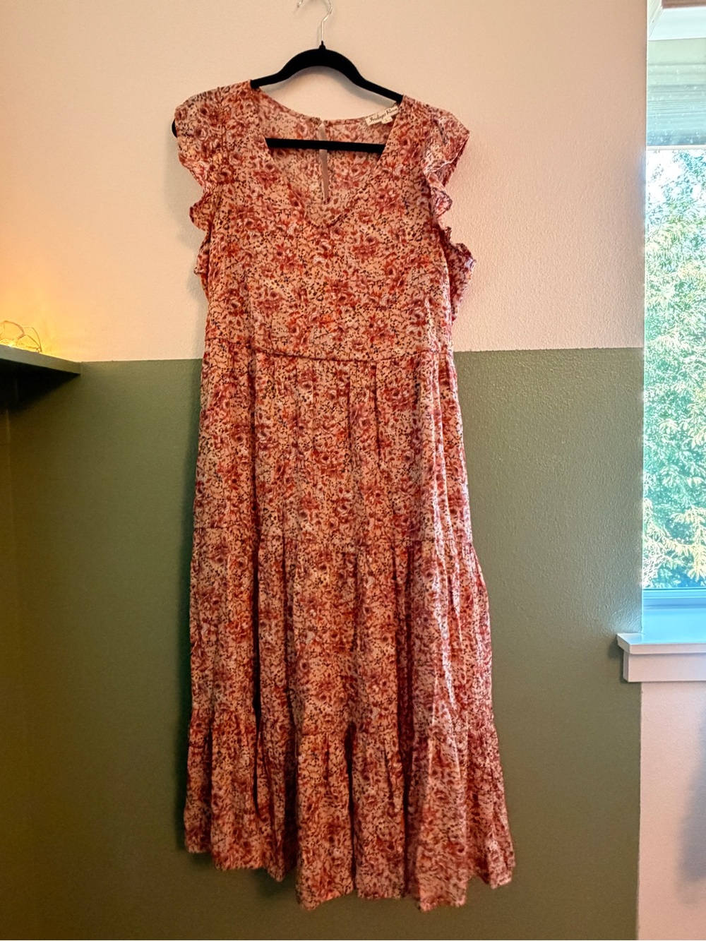 Sleeveless Floral Tiered Maxi Dress in Rust Pink